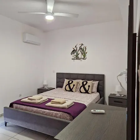 度假居 Pernera 33 House 普罗塔拉斯