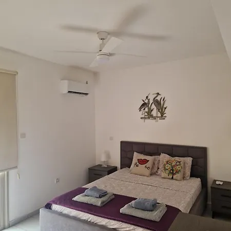 בית נופש Pernera 33 House פרוטאראס