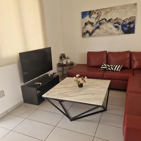 בית נופש Pernera 33 House *