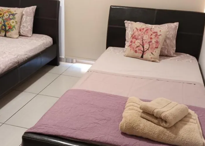 Pernera 33 House Tatil Evi *